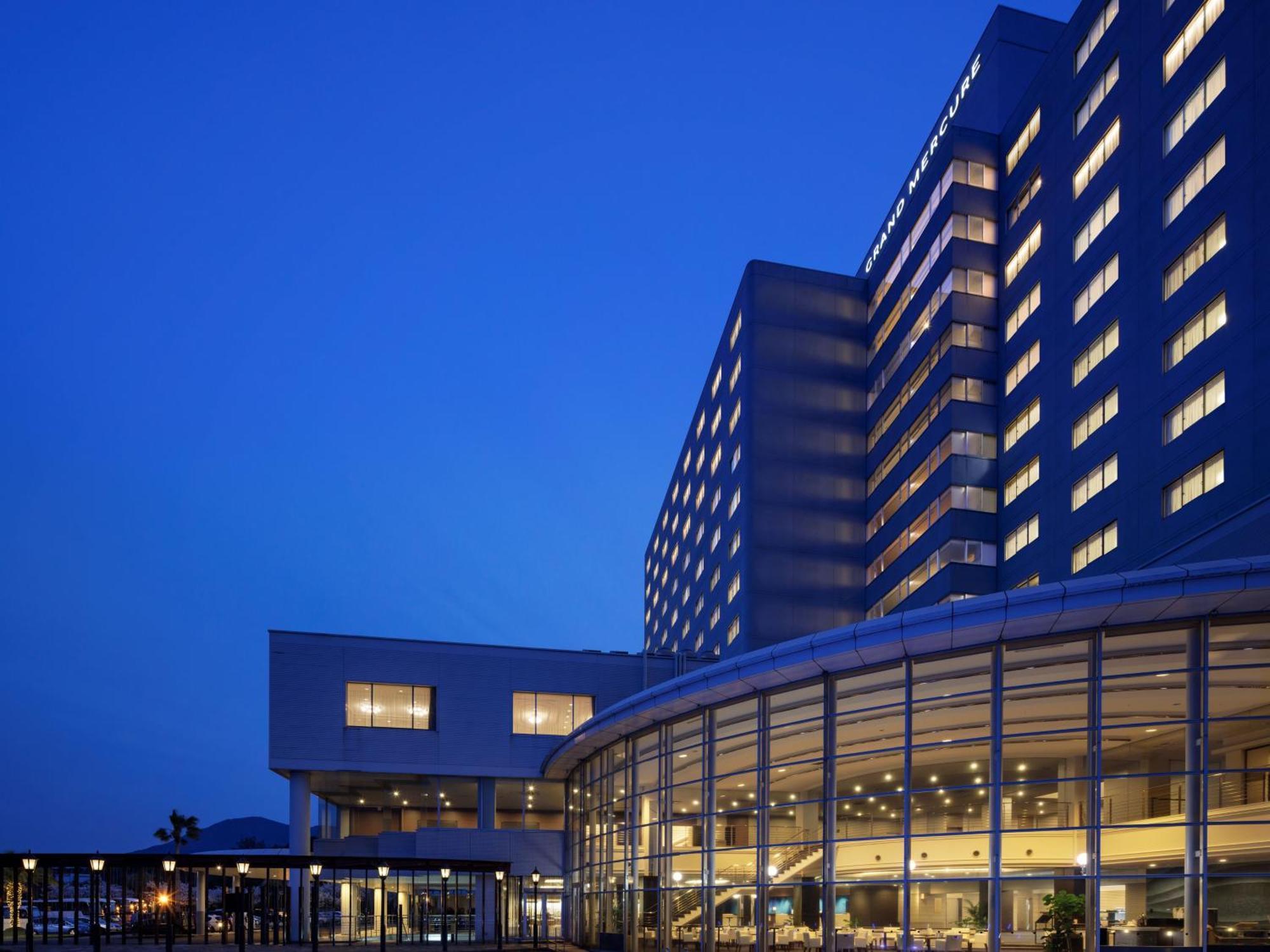 Grand Mercure Beppu Bay Resort & Spa Exteriör bild