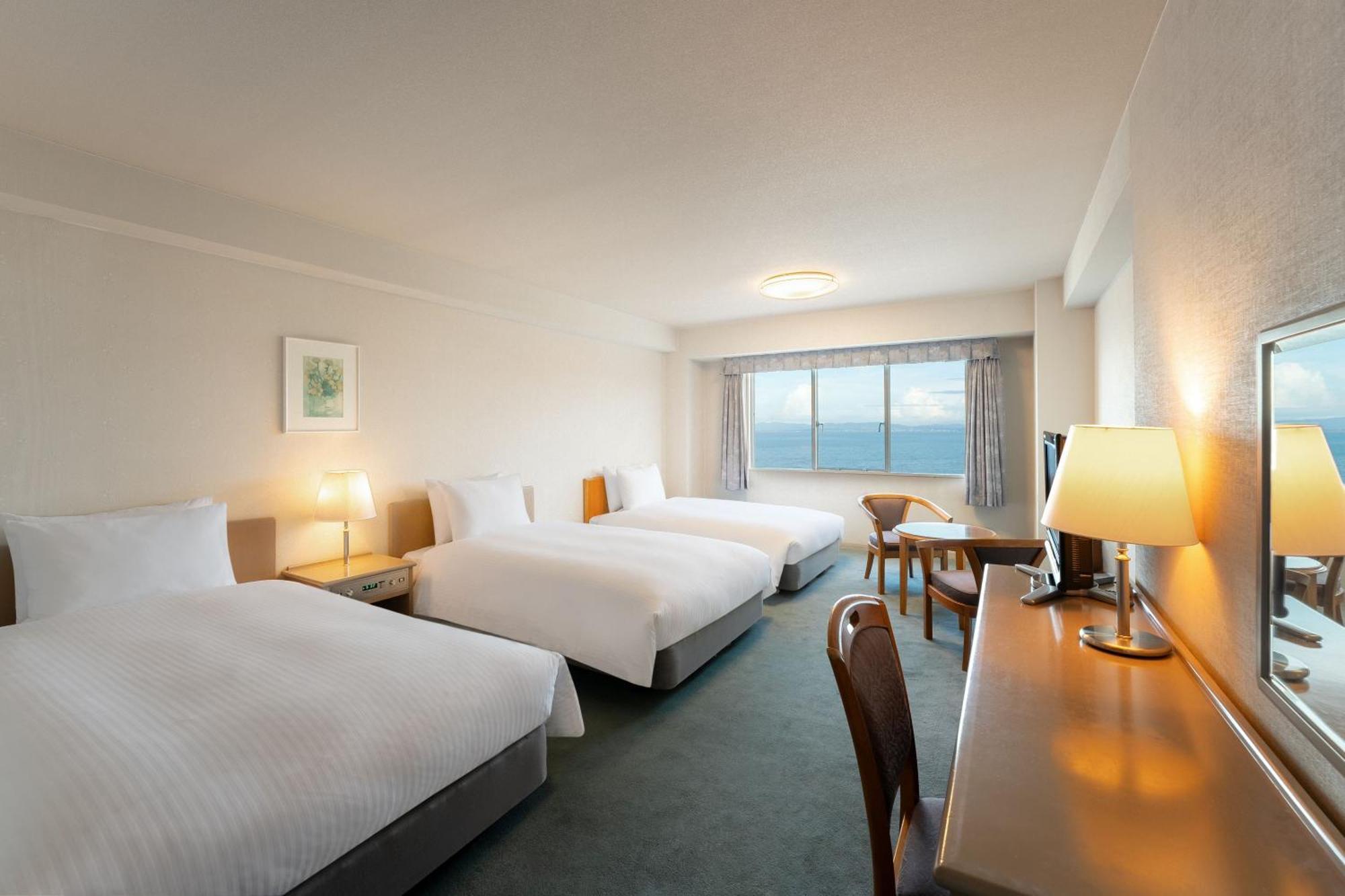 Grand Mercure Beppu Bay Resort & Spa Exteriör bild