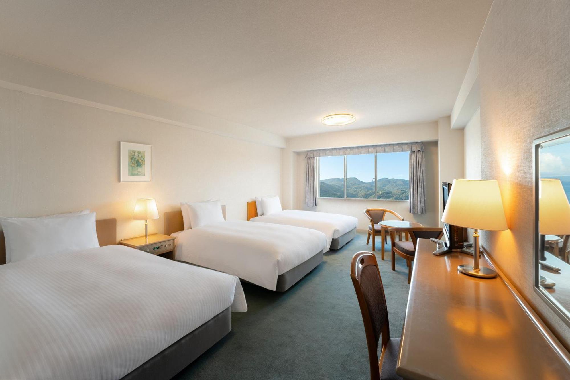 Grand Mercure Beppu Bay Resort & Spa Exteriör bild